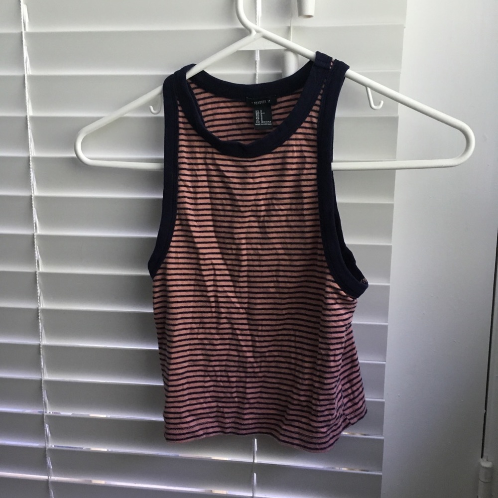 Women’s crop top tank